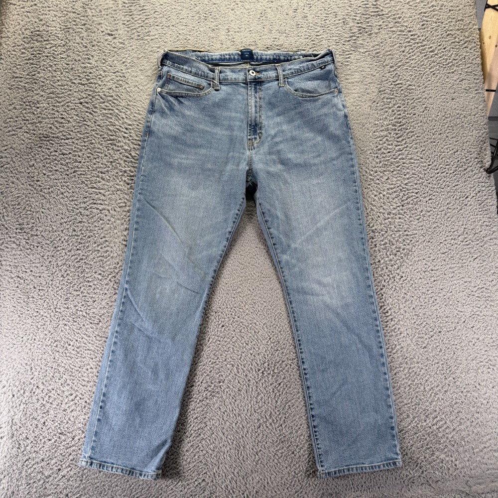 Nautica Jeans Men 36x30 Blue Cotton Denim Straight Faded Workwear Travel Stretch